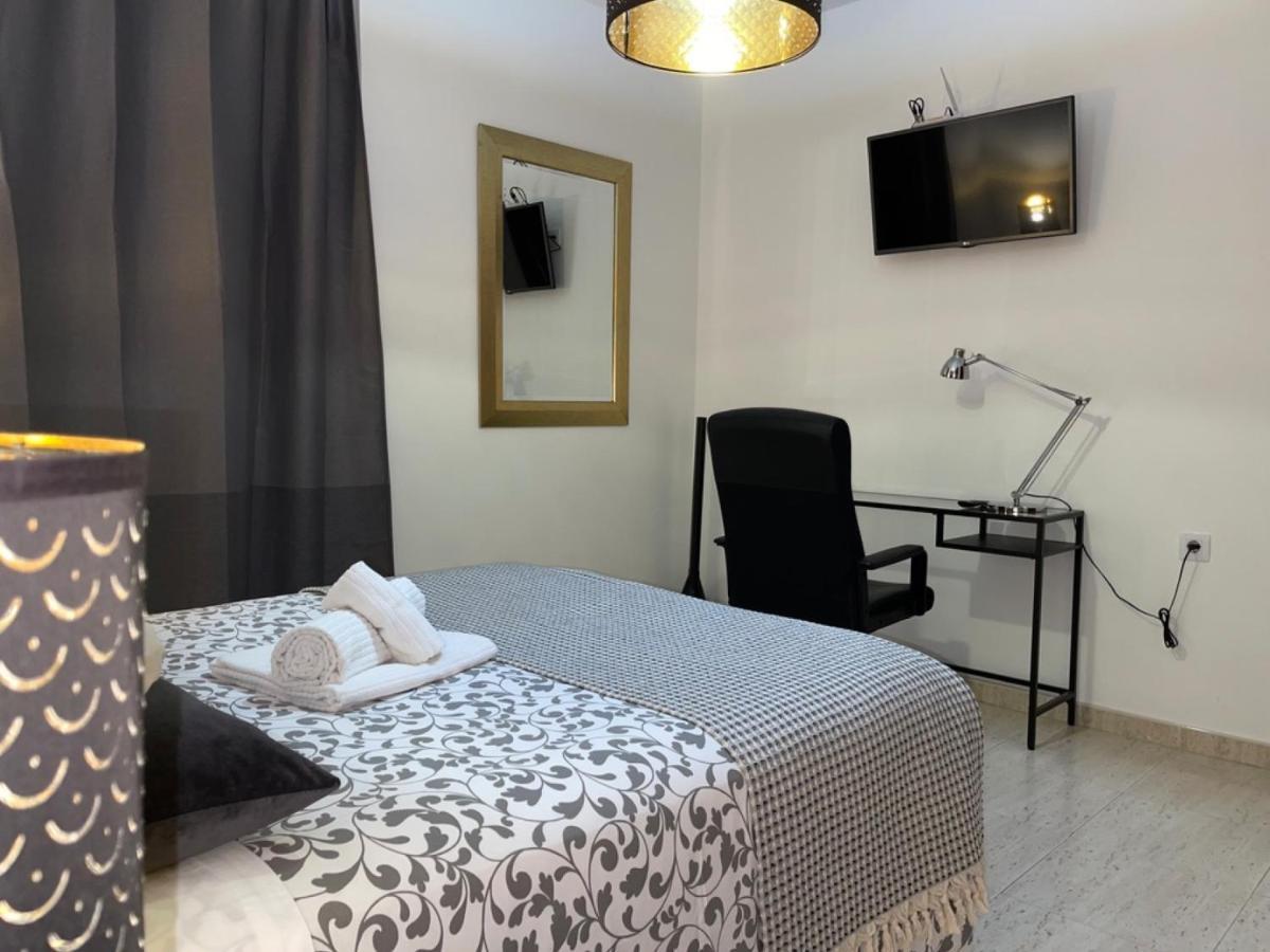 Mc Apartments プエルト・デル・ロサリオ エクステリア 写真