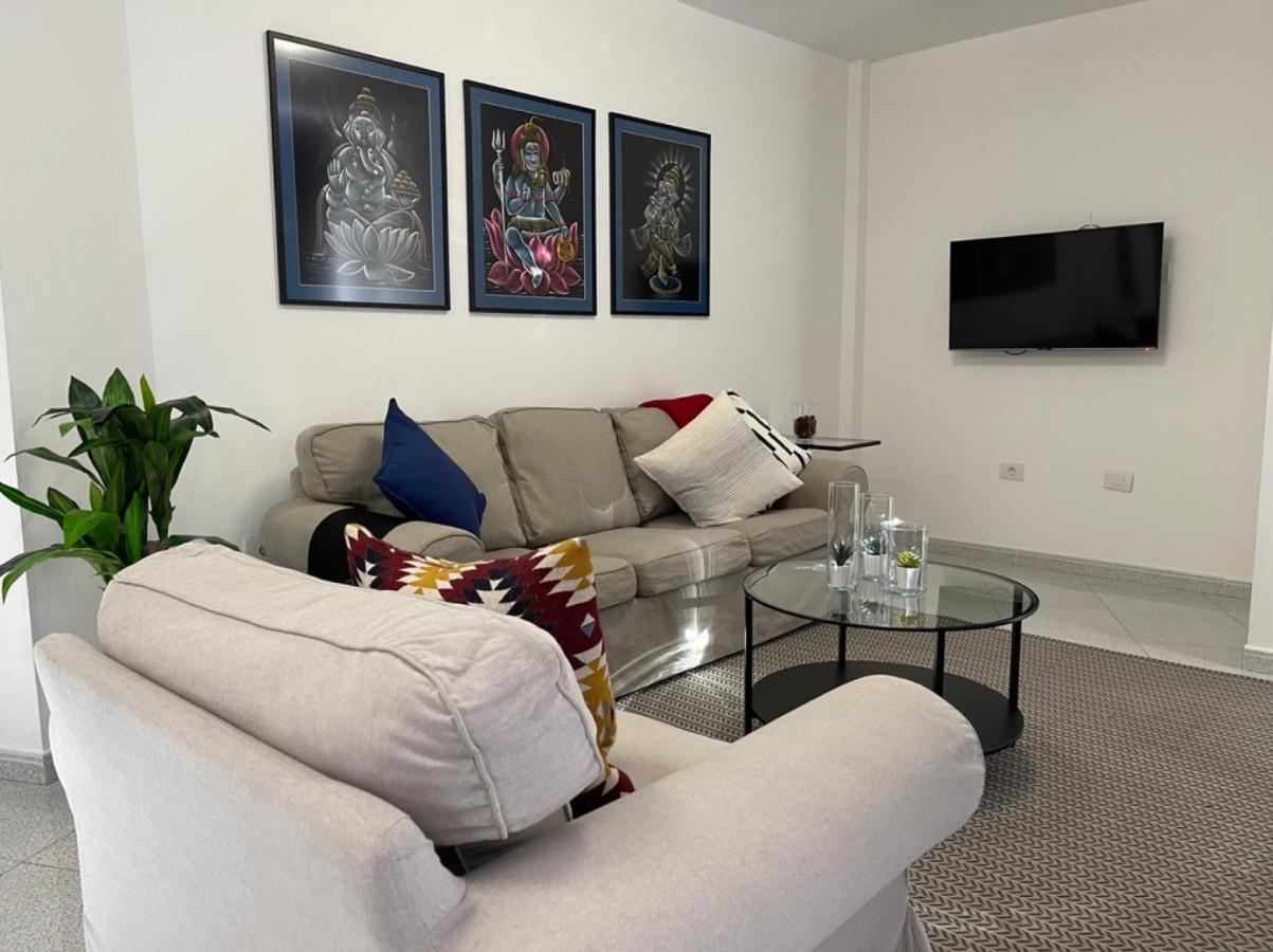 Mc Apartments プエルト・デル・ロサリオ エクステリア 写真