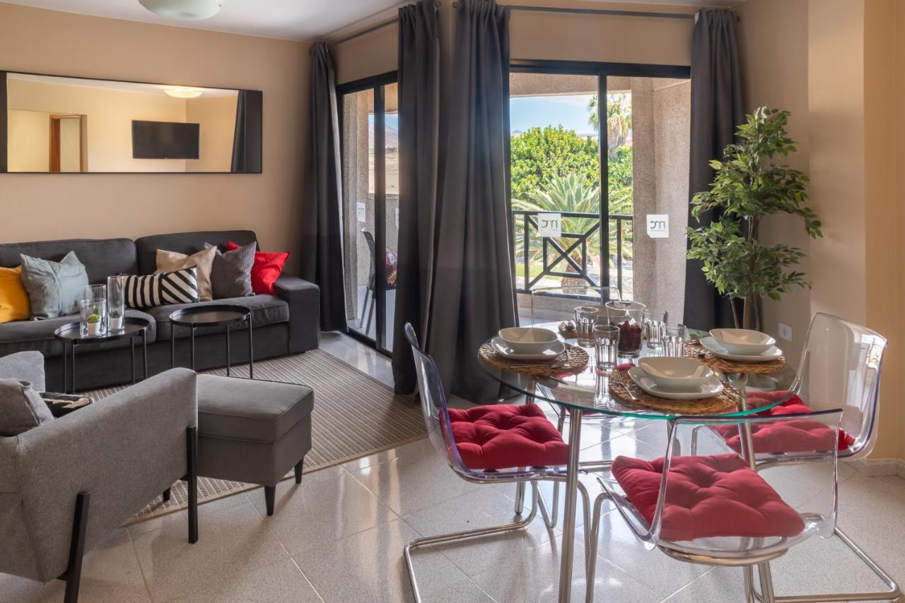 Mc Apartments プエルト・デル・ロサリオ エクステリア 写真