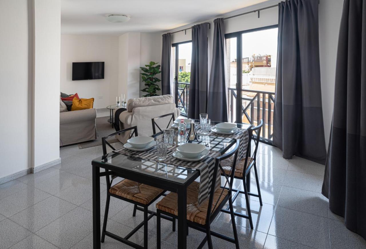 Mc Apartments プエルト・デル・ロサリオ エクステリア 写真